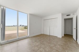 Let's make your florida real estate needs a reality! 24 web or mls 2000 ne 135th st ph